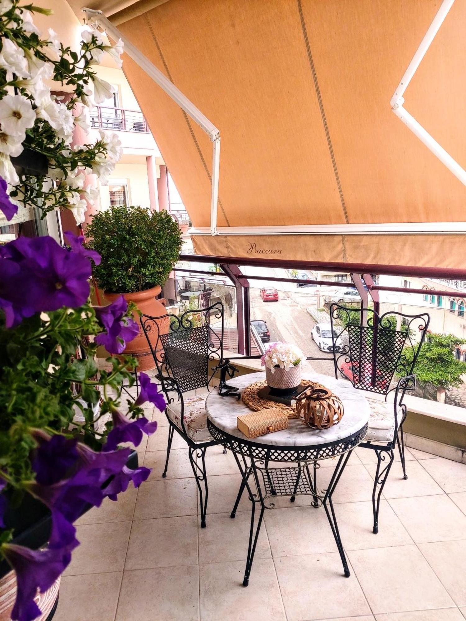 Classic With Beautiful View Apartment Kastoria