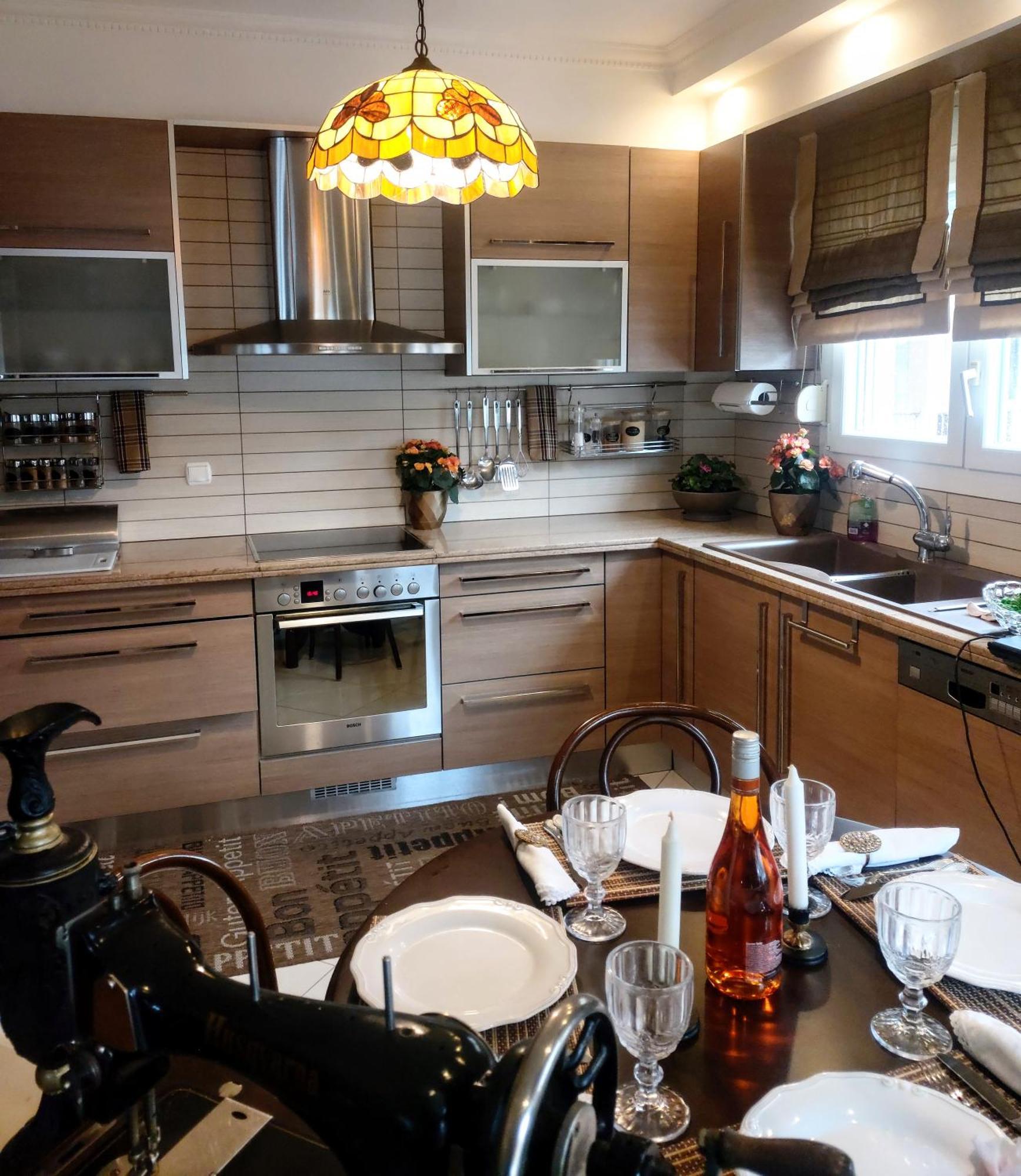 Classic With Beautiful View Apartment
