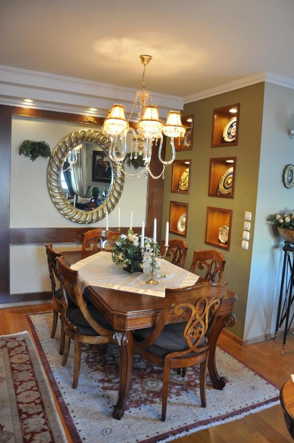 Classic With Beautiful View Apartment